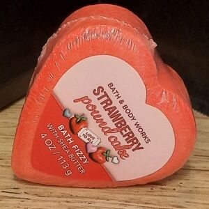 "STRAWBERRY POUND CAKE BATH FIZZY"  BATH AND BODY WORKS
